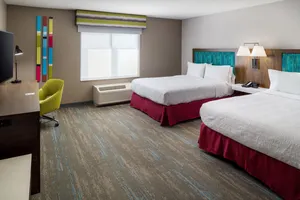 Nice and fresh two queen beds rooms