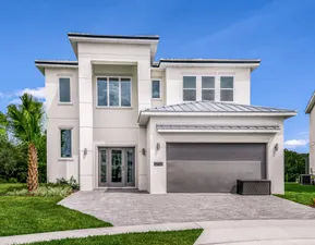 Front view of Villatel Village 6-bedroom home