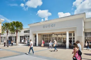 Orlando Vineland Premium Outlets Luxury store Gucci