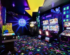 BD004J - Game Room