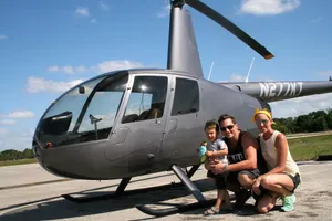 MaxFlight Helicopter Services offers the best all around experience for new flyers and professionals alike. Our Day Time and Night Time Helicopter Tours is an experience the whole family can enjoy.