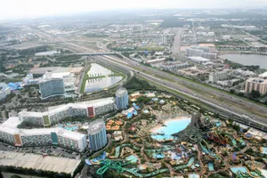 25-30 Minutes (48 Miles) - Once you take off you will go over Seaworld, Aquatica, Orlando Eye, Universal Studios, Island of Adventures, Volcano Bay, the you will take quick detour to downtown Orlando to see the cityscape, and on the return leg will be going over Disney Springs, Typhoon Lagoon, Epcot, Hollywood Studios, ESPN Sports Complex, Old Town and Fun Spot Kissimmee. You may also catch a glimpse of Magic Kingdom, Animal Kingdom, and Typhoon Lagoon.