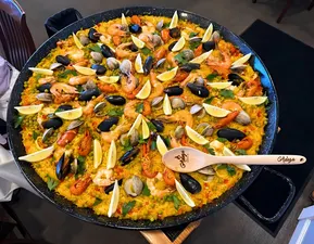 Savor our Sunday seafood paella, crafted by a specialized chef in a traditional paella pan. This authentic paella recipe blends fresh seafood with saffron rice, available only with the Full Churrasco Experience. Join us Sundays (2:00 PM – until it lasts) for the best brunch Orlando, brunch near me, brunch Winter Park, and even brunch Jacksonville FL.