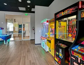Game-on Arcade at Regal Oaks