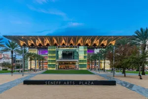 Seneff Arts Plaza - Dr. Phillips Center