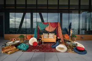 Our lush, custom-designed picnics are the epitome of elegance. We'll set the stage for your celebration with comfortable seating, gourmet cuisine, and breathtaking decor. All you have to do is arrive and enjoy!
