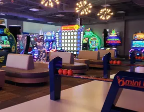 Mini Bowling