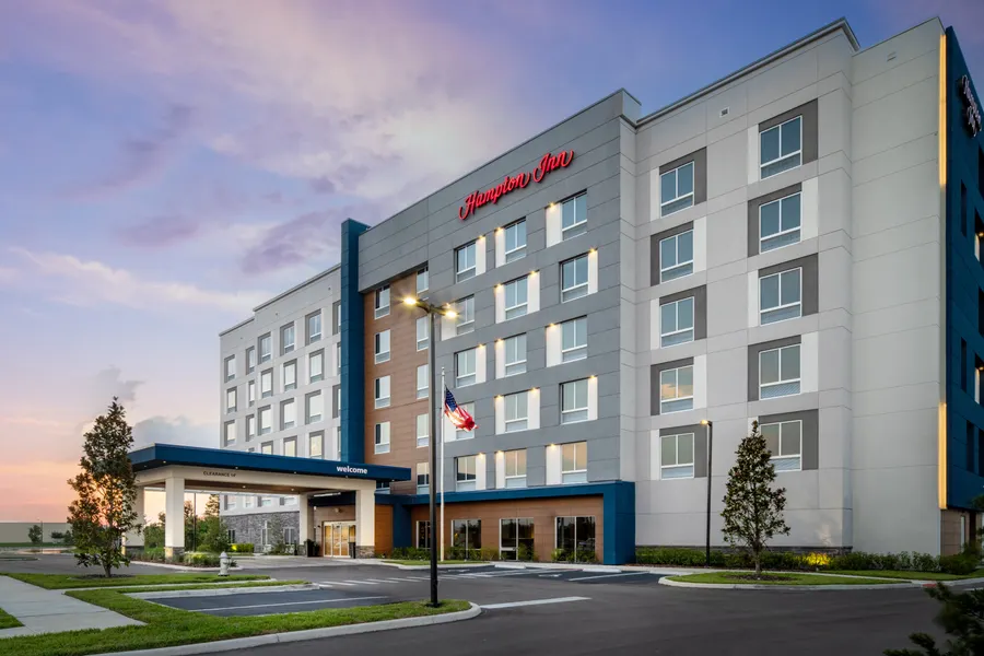 Beautiful dusk view of our beautiful Hampton Inn Kissimmee North.