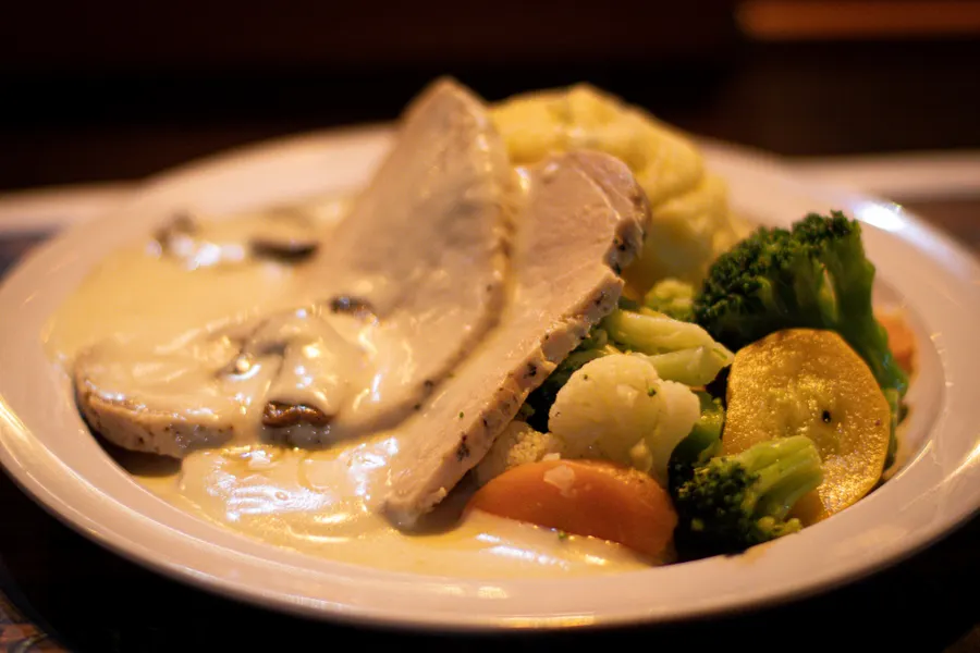 Meal upgrade option Pork Plate