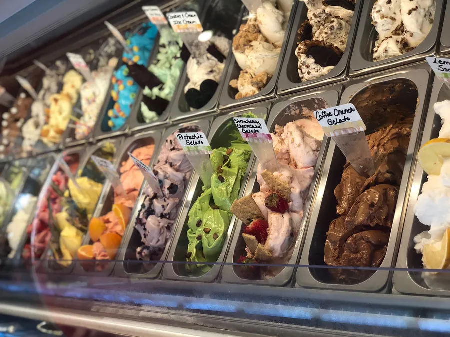 Fresh and big variety of Homemade Ice  Cream, Gelato and Sorbet