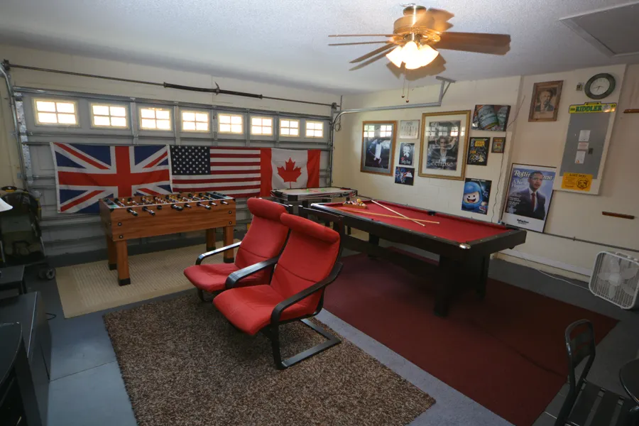 Select Elite Vacation Homes feature in-home game rooms with pool tables and more.