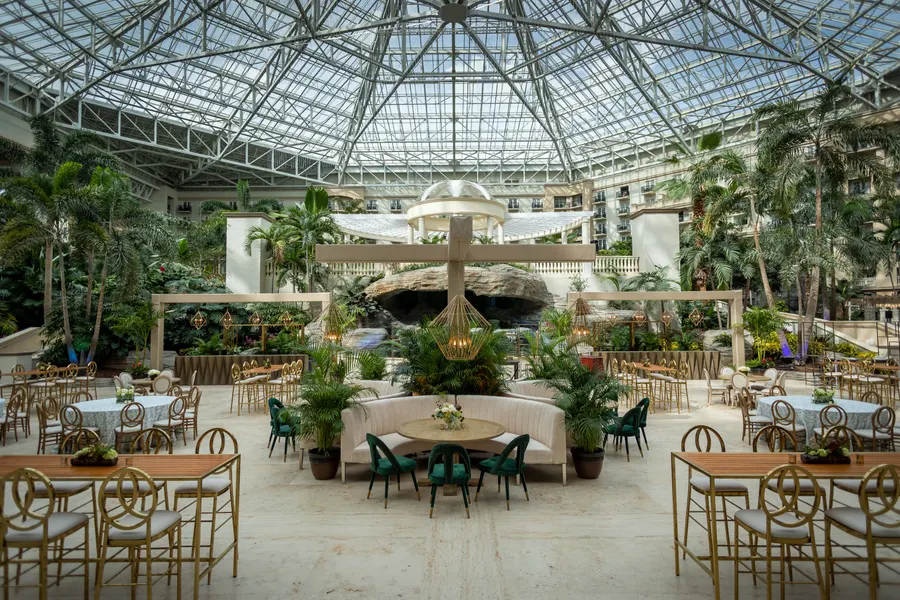 Emerald Bay Plaza Reception