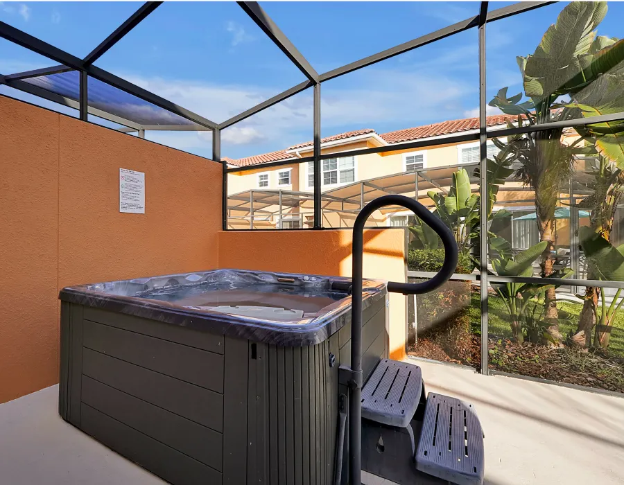 Private Townhome Hot Tub at Regal Oaks