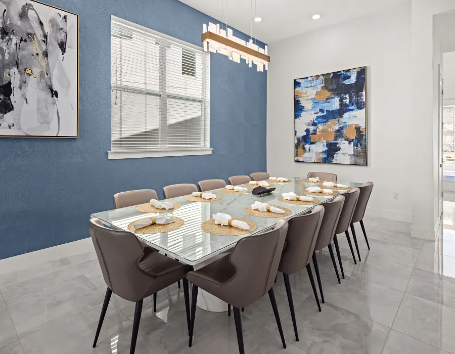 Dining room in Villatel Village 6-bedroom vacation rentals