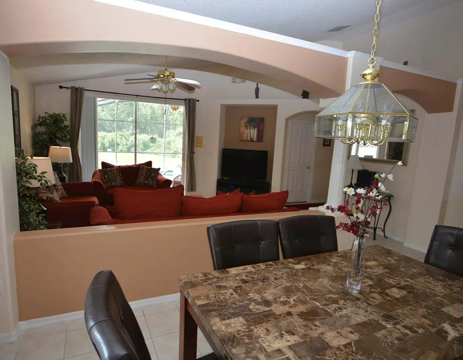 Spacious Vacation Pool Homes
