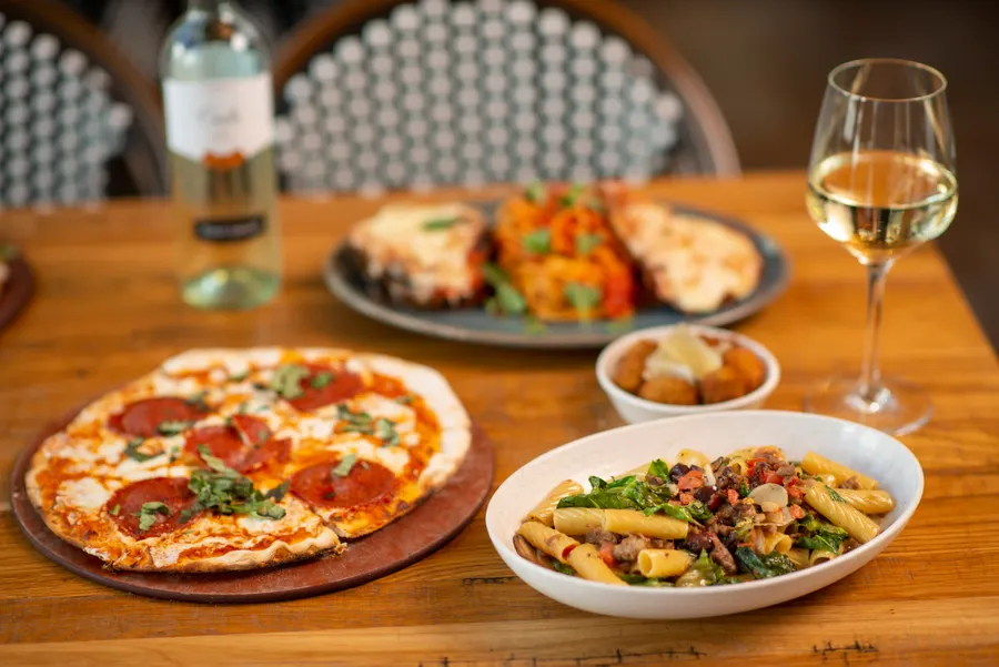 Join us for tasty, fresh meals!